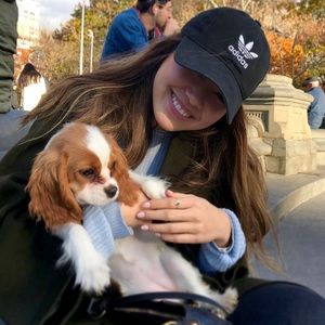 Meet your Posher, Nicole